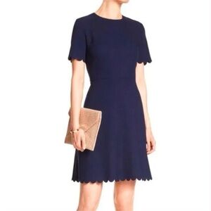 Banana Republic Factory Women's Blue Scallop-Trim Fit & Flare Dress Size 4